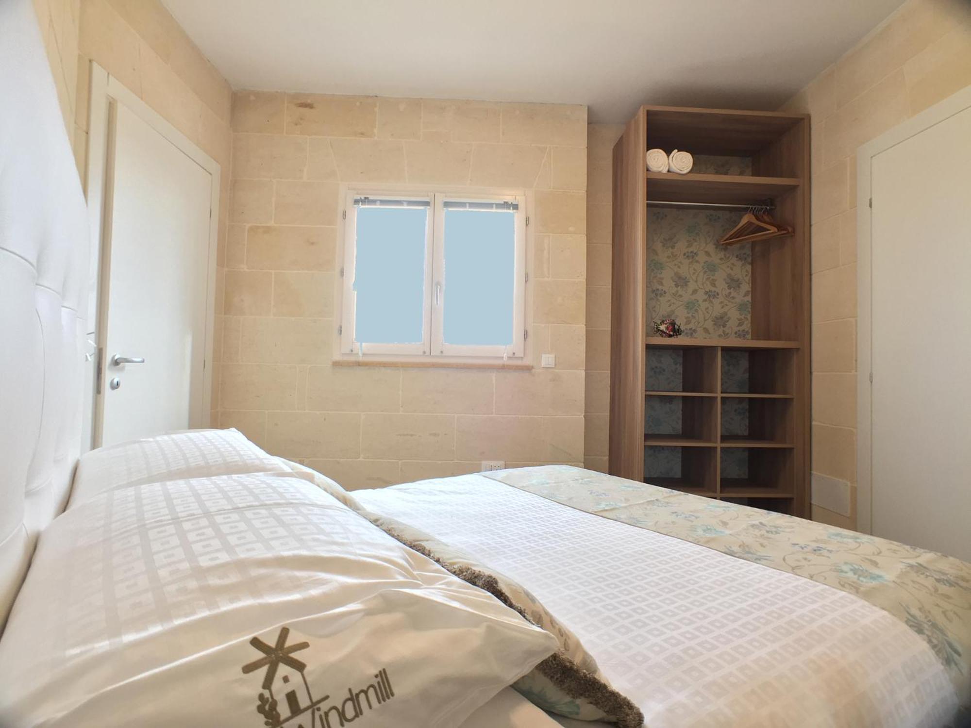 GozoWindmill Apartments Qala Camera foto