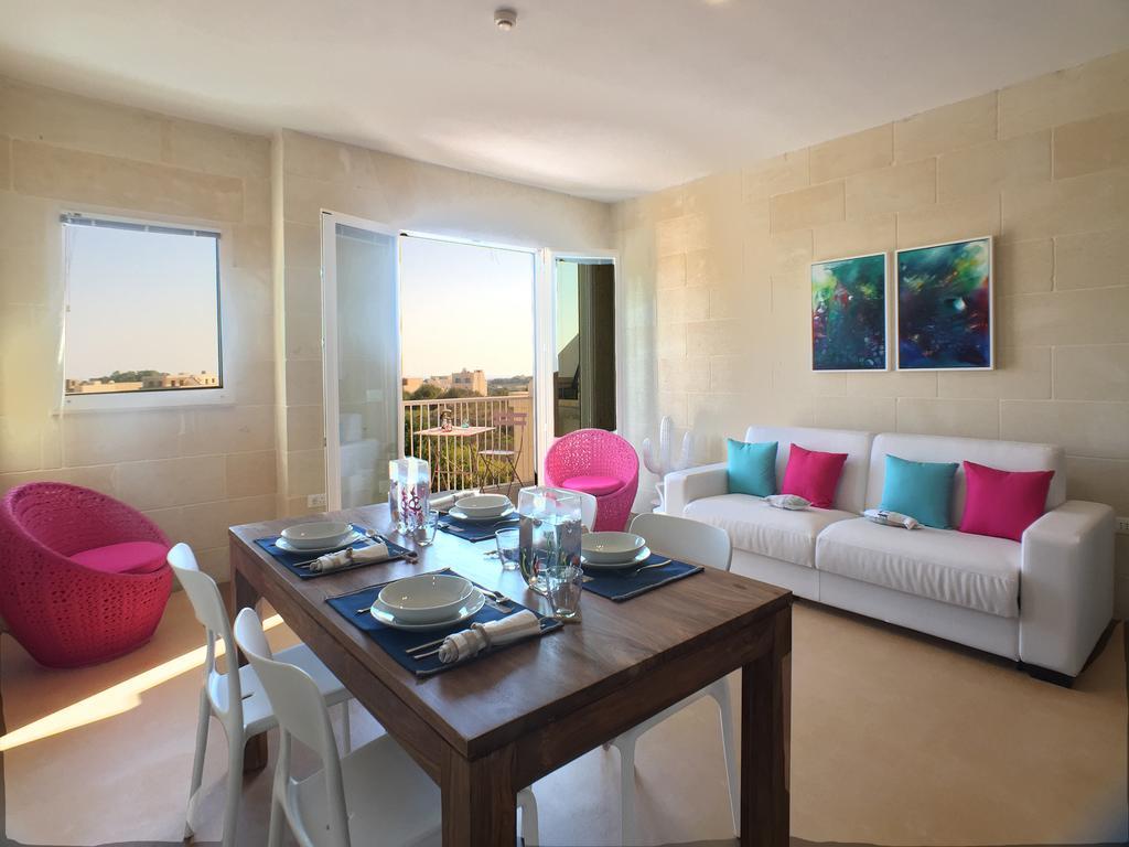 GozoWindmill Apartments Qala Camera foto