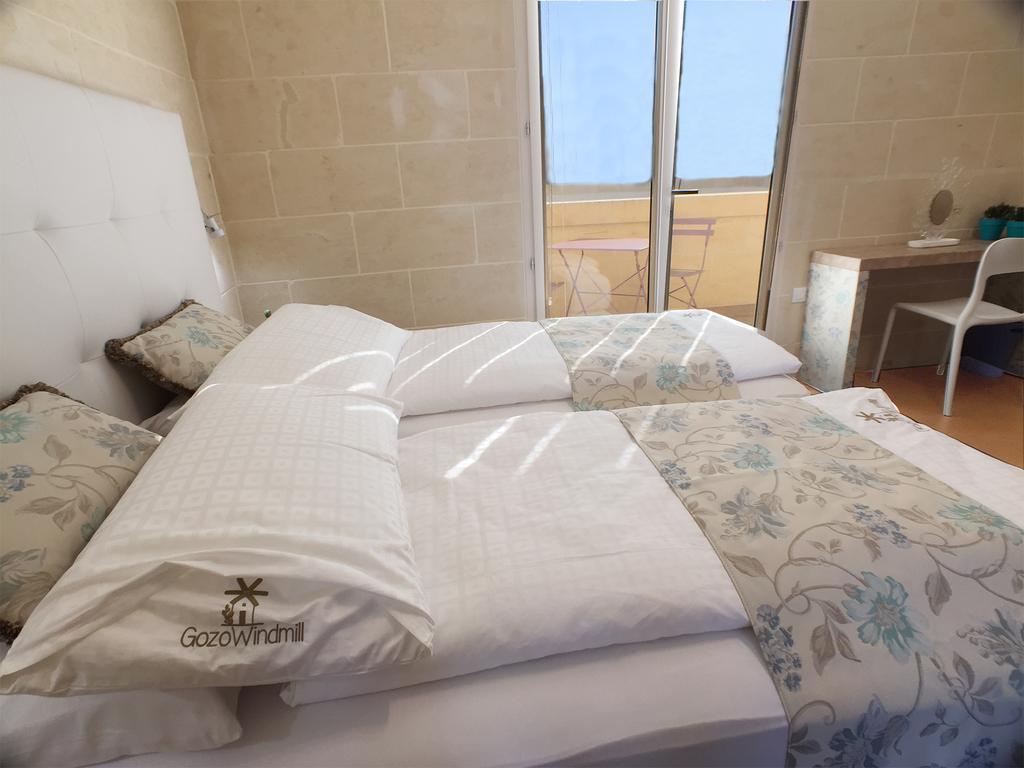 GozoWindmill Apartments Qala Camera foto